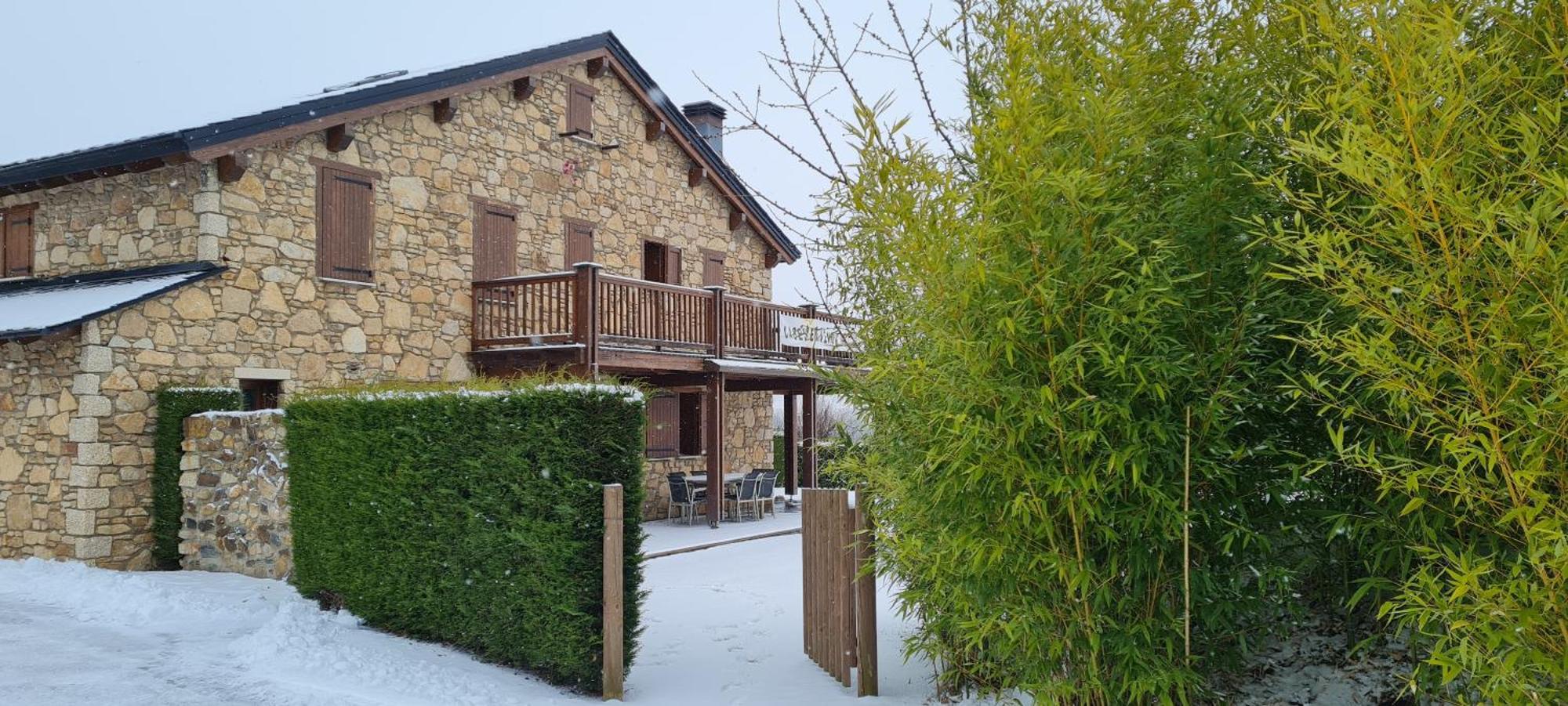 Casa Con Encanto, Jardin, Vistas Y Piscina Estavar Eksteriør bilde